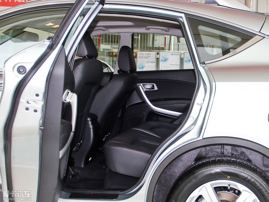 2013vX80 2.0L քӺA