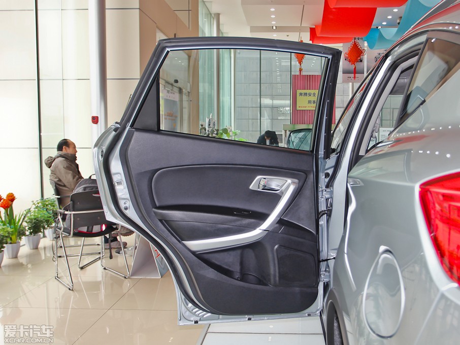 2013vX80 2.0L քӺA