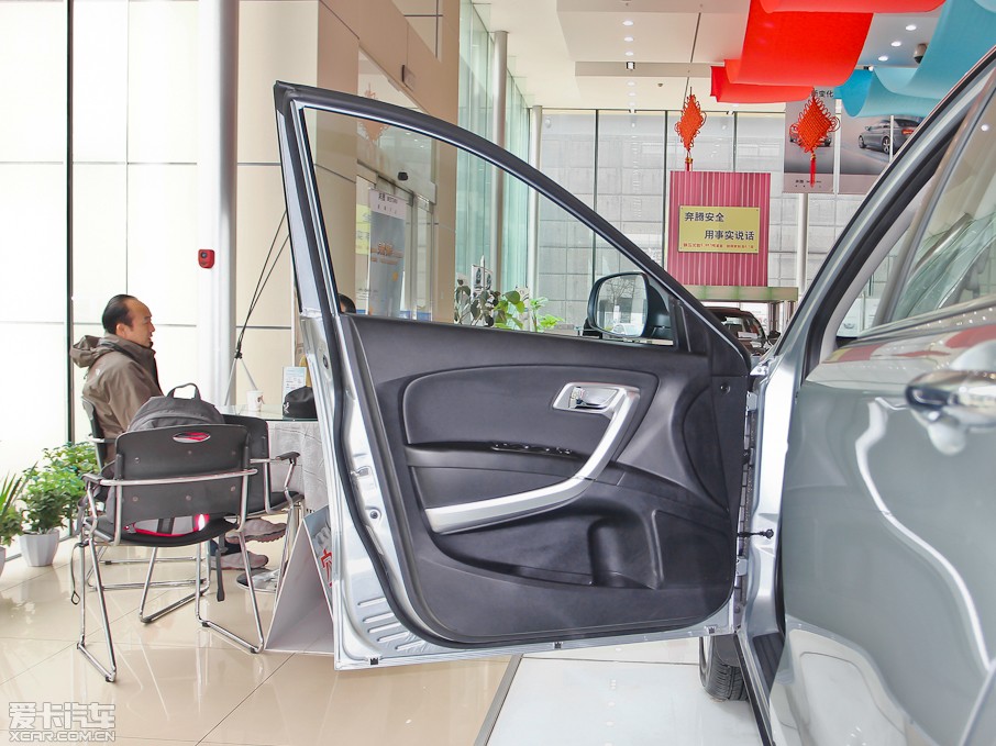 2013vX80 2.0L քӺA