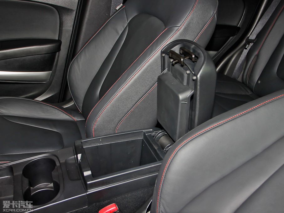 2013��vX80 2.0L �քӺ��A��