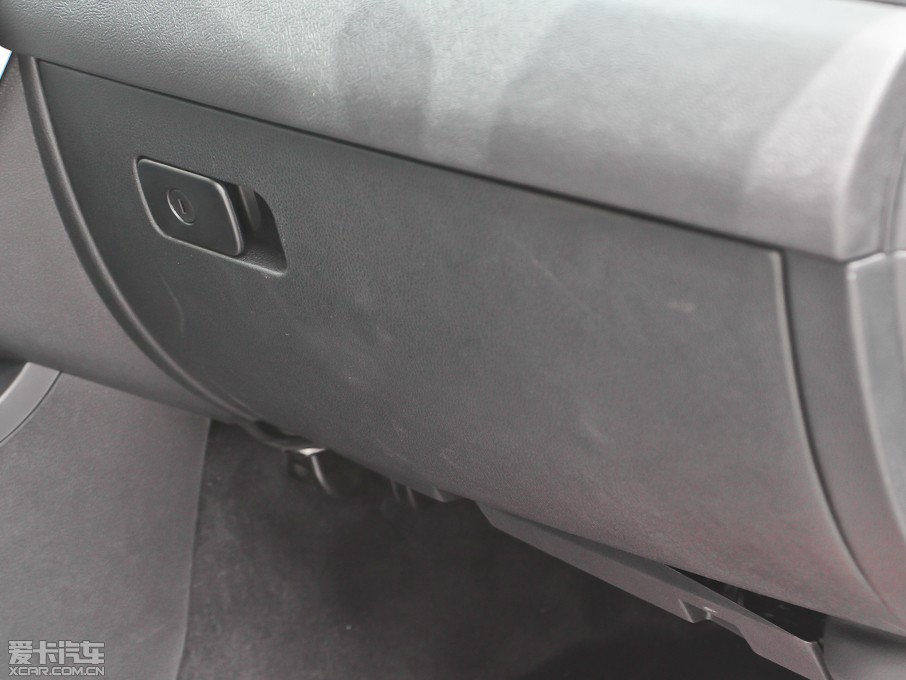 2013vX80 2.0L քӺA