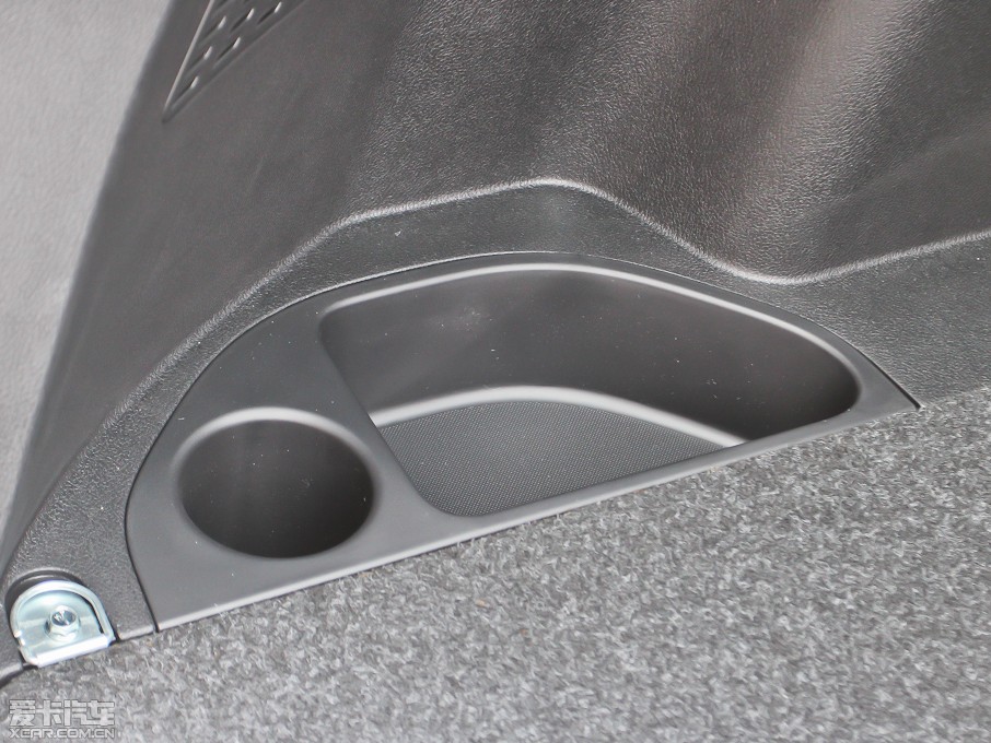 2013vX80 2.0L քӺA