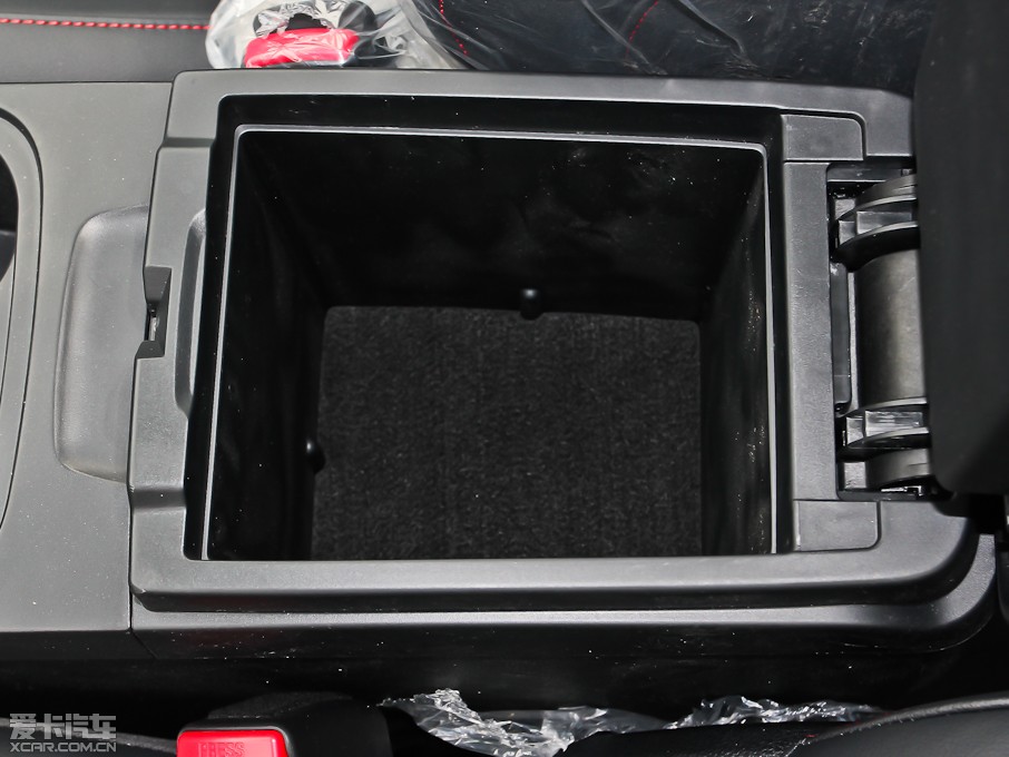 2013��vX80 2.0L �քӺ��A��