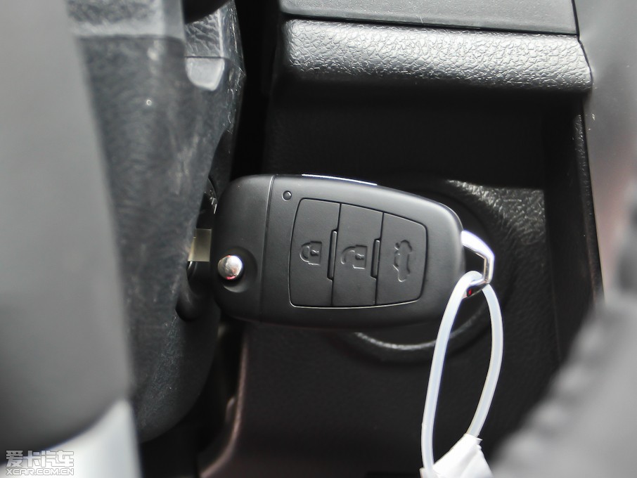 2013vX80 2.0L քӺA