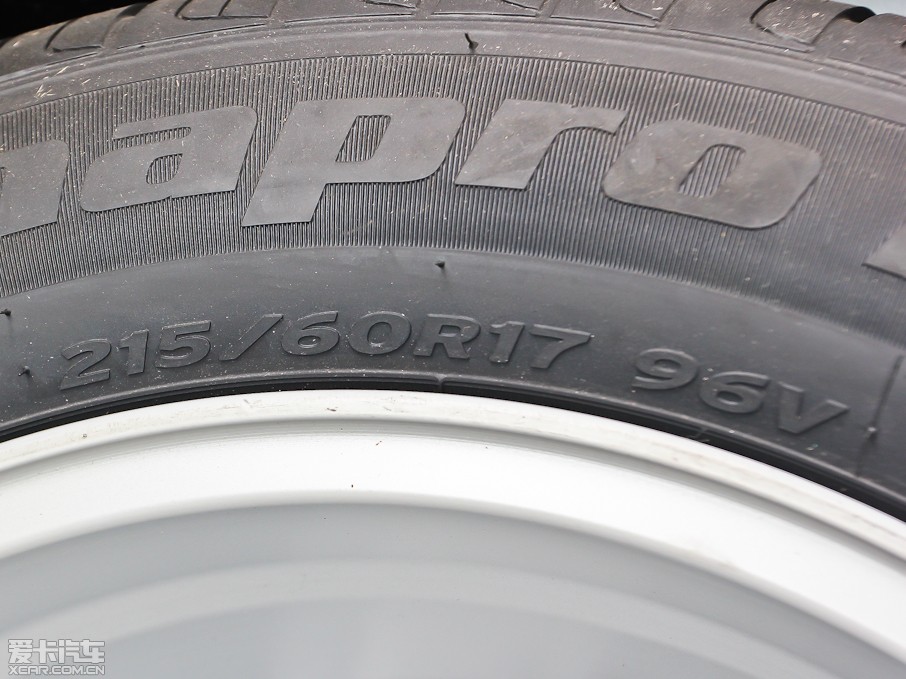 2013��vX80 2.0L �քӺ��A��