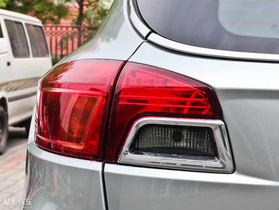 2013vX80 2.0L ԄӺA