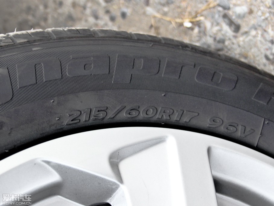 2013vX80 2.3L ԄӺA