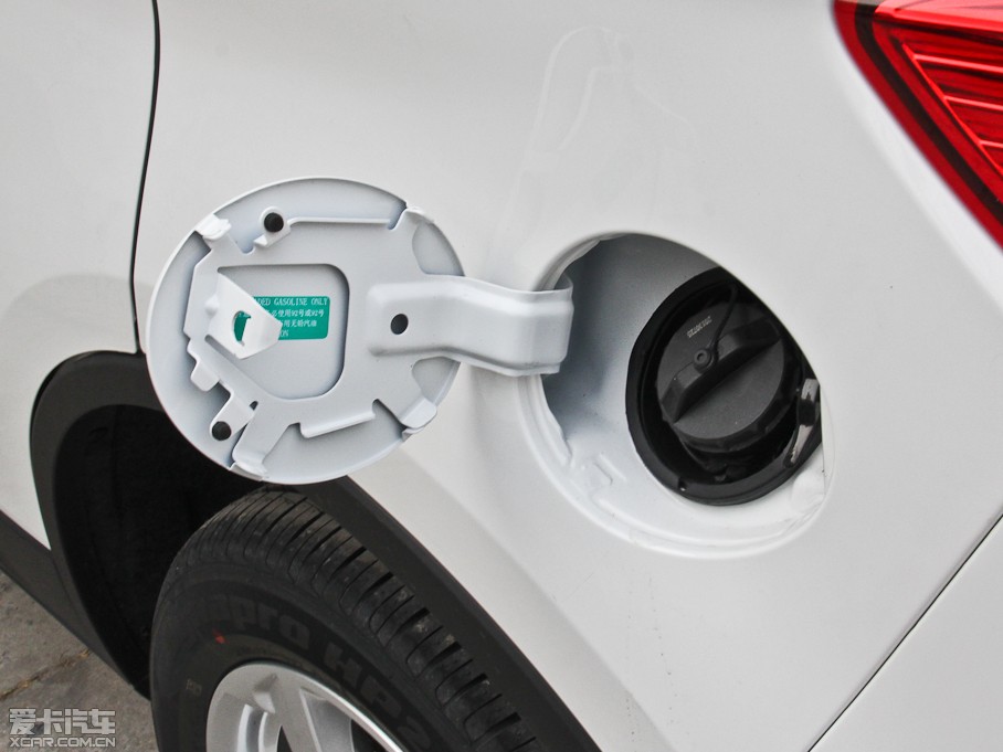 2013vX80 2.3L ԄӺA