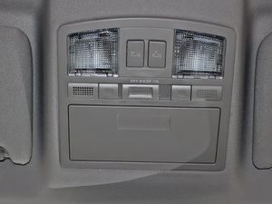2013款2.0L 自动豪华型 空间座椅