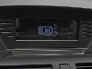 2013款2.0L 自动豪华型 中控区