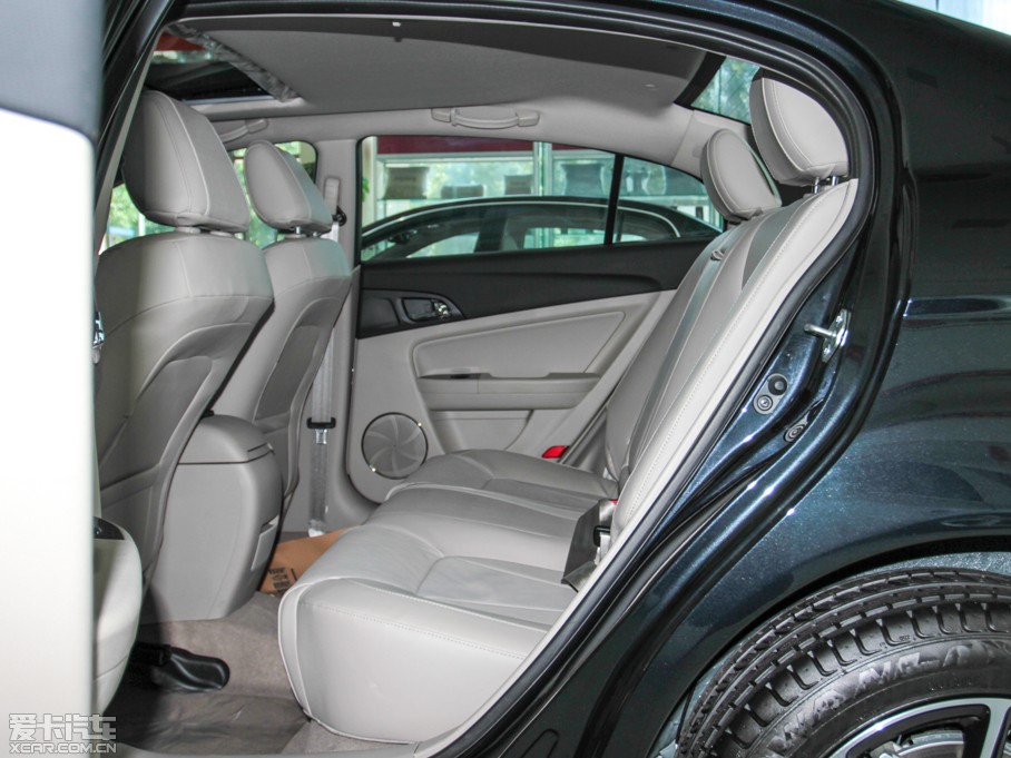 2013��vB50 1.8L �Ԅ�(d��ng)���F��