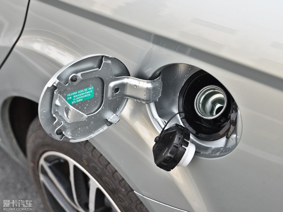 2013vB50 1.8L Ԅ(dng)F