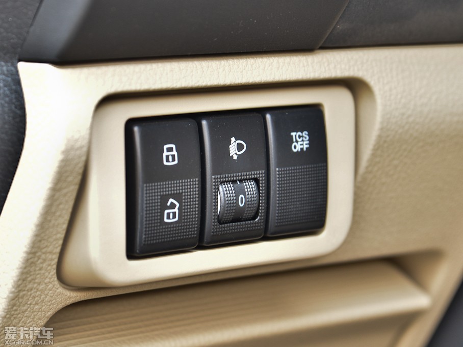 2013vB50 1.8L ԄF