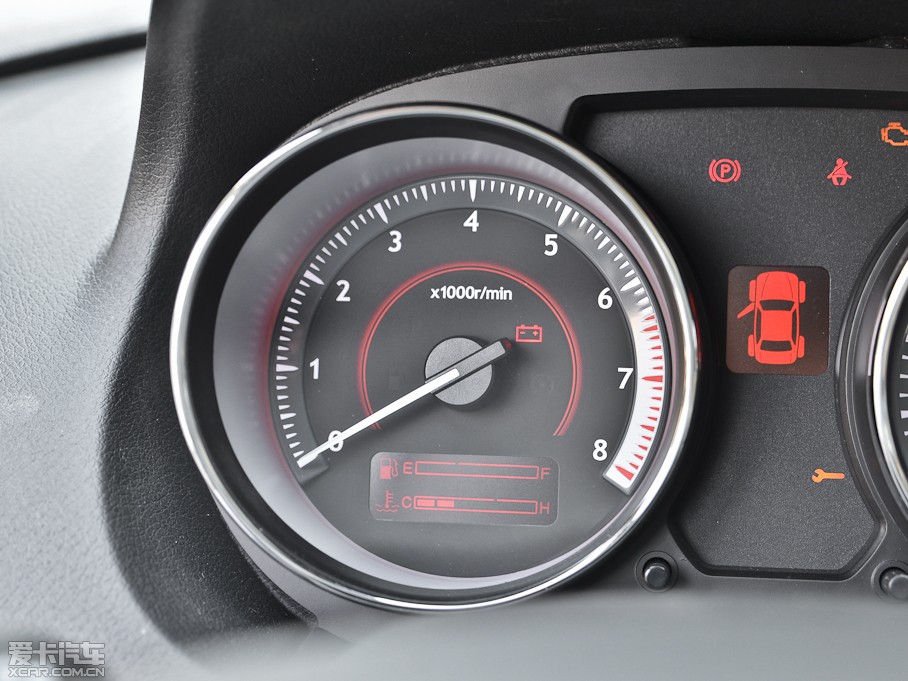 2013vB50 1.8L Ԅ(dng)F