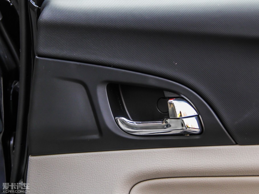 2013vB50 1.6L ԄӺA