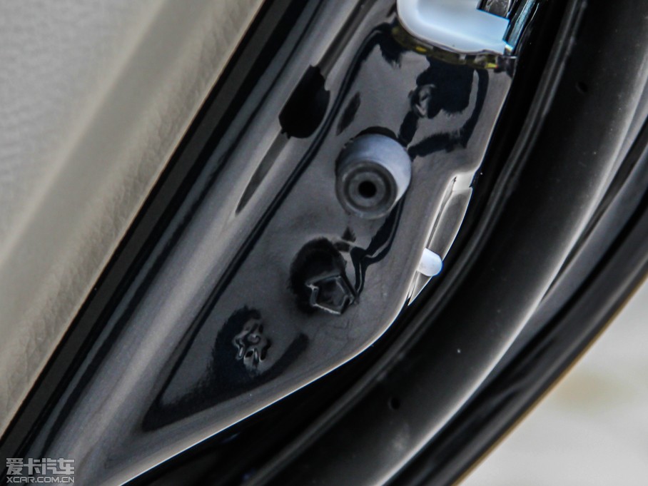 2013vB50 1.6L ԄӺA