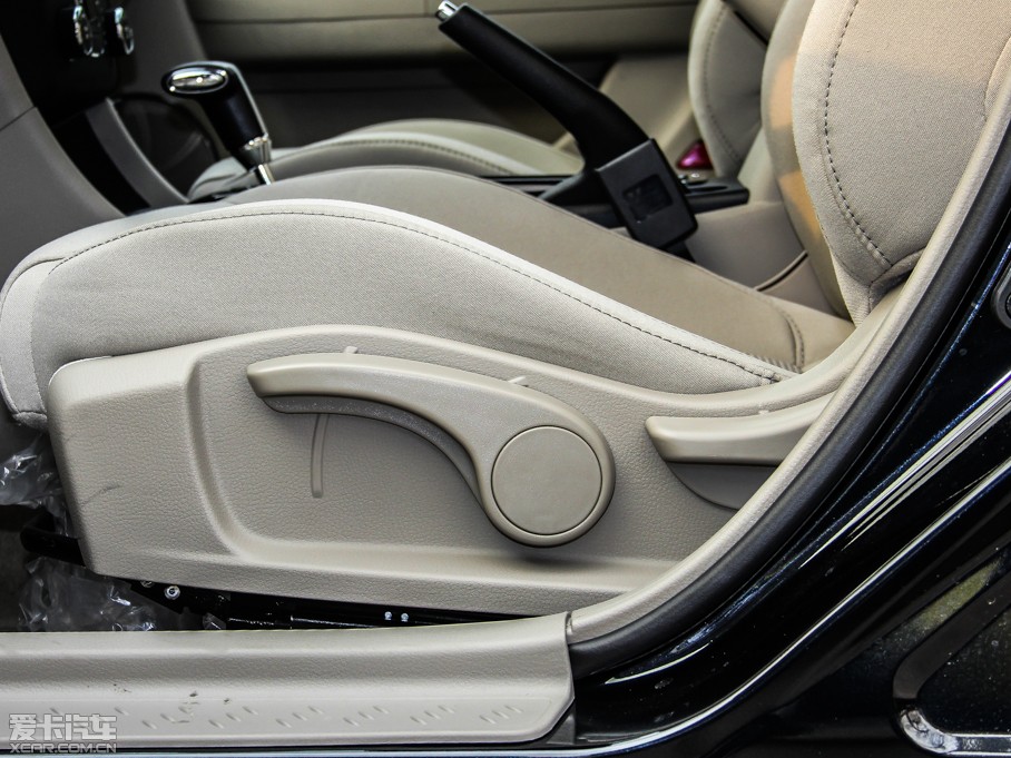 2013vB50 1.6L ԄӺA