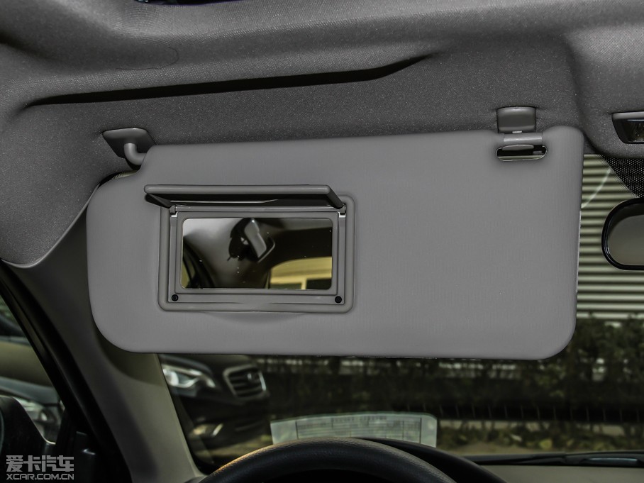 2013vB50 1.6L ԄӺA