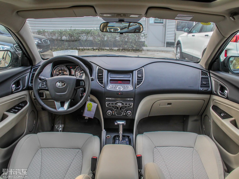 2013vB50 1.6L ԄӺA