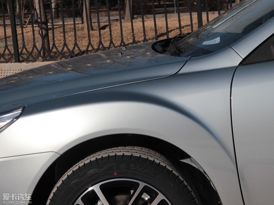 2013��vB50 1.8L �Ԅ����m��