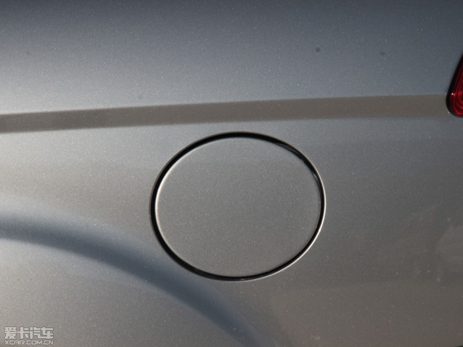 2013��vB50 1.8L �Ԅ����m��