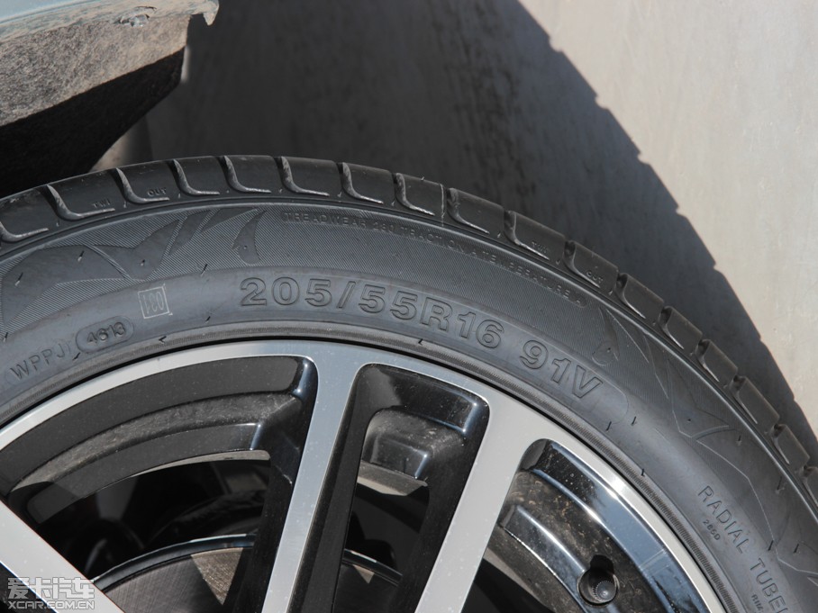 2013vB50 1.8L Ԅm