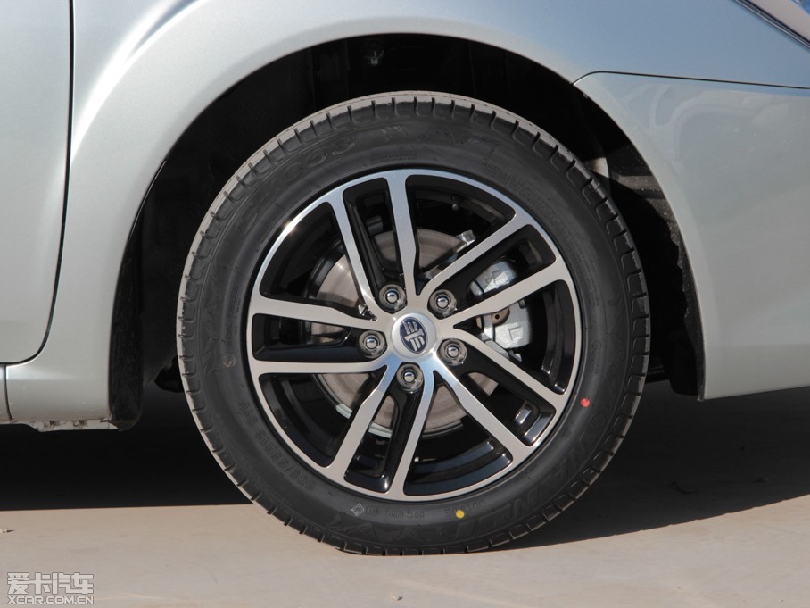 2013��vB50 1.8L �Ԅ����m��