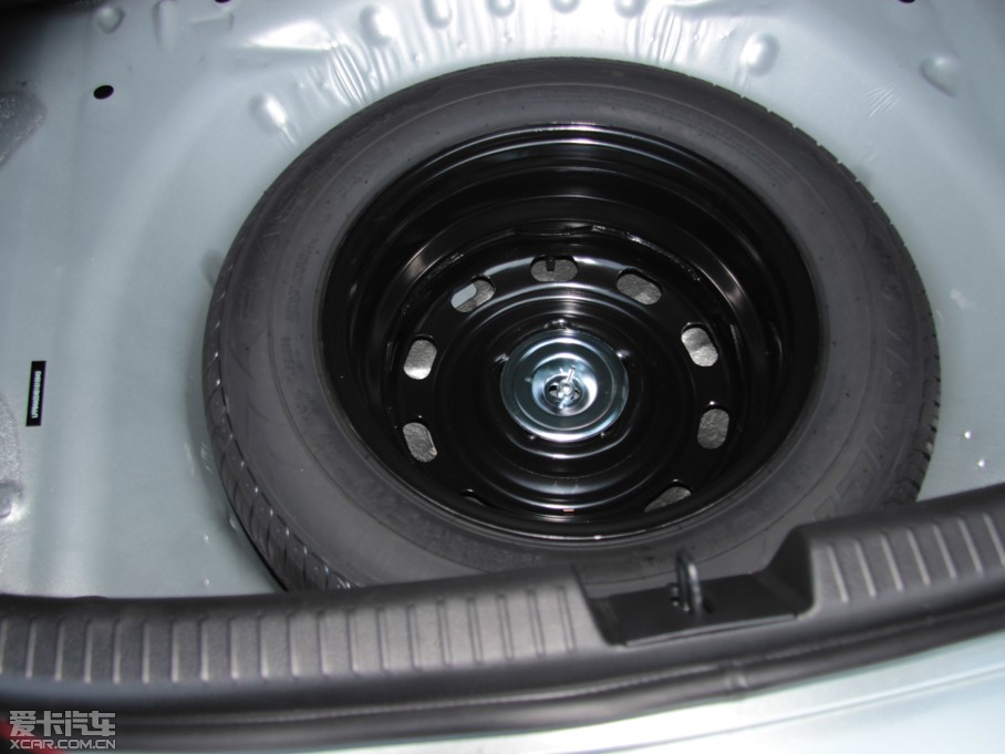 2013vB50 1.8L Ԅm