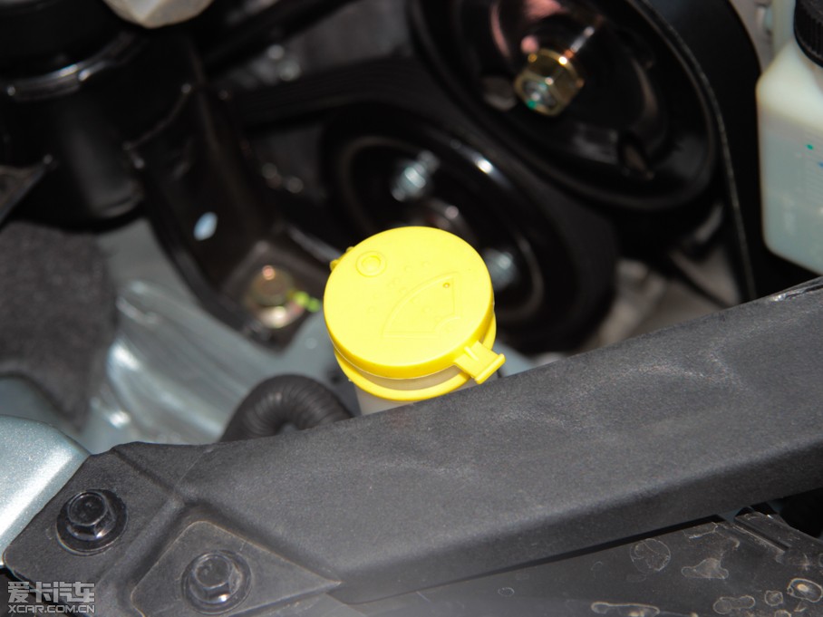 2013��vB50 1.8L �Ԅ����m��