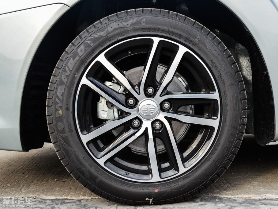 2013vB50 1.6L ք(dng)A