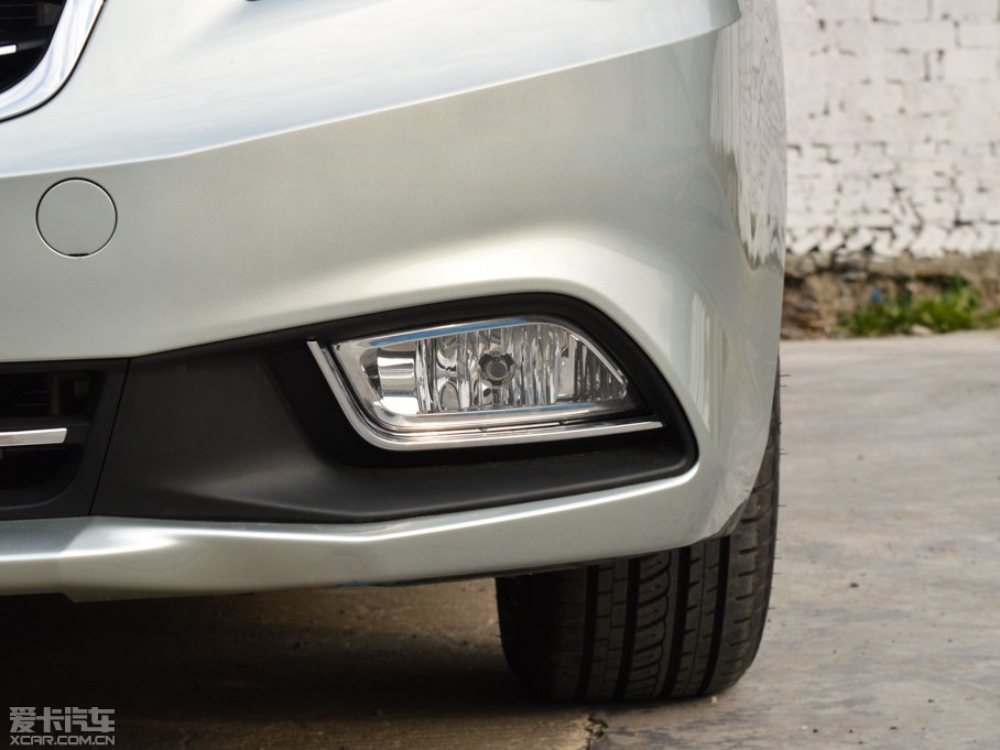 2013��vB50 1.6L �քӺ��A��