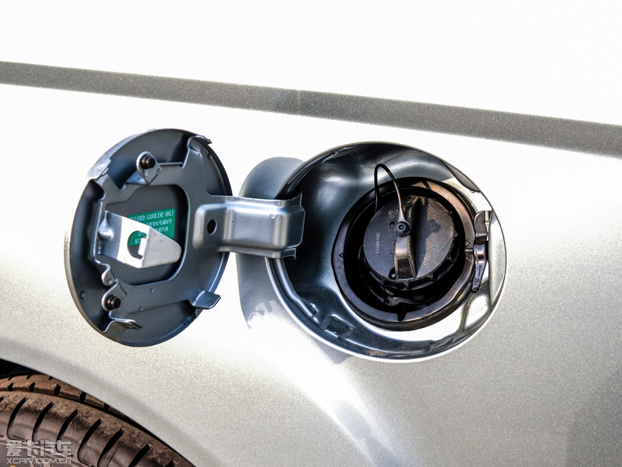 2013��vB50 1.6L �քӺ��A��