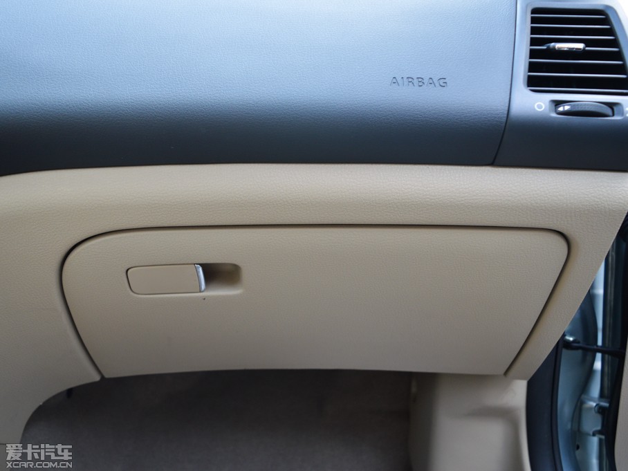 2013��vB50 1.6L �քӺ��A��