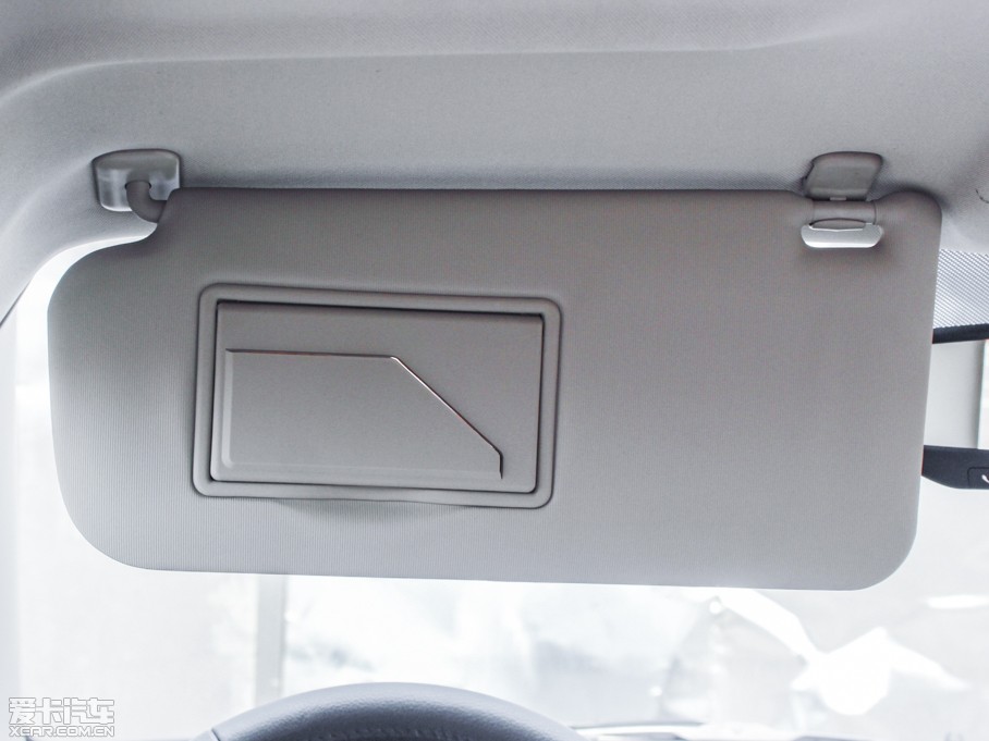 2013vB50 1.6L ք(dng)F