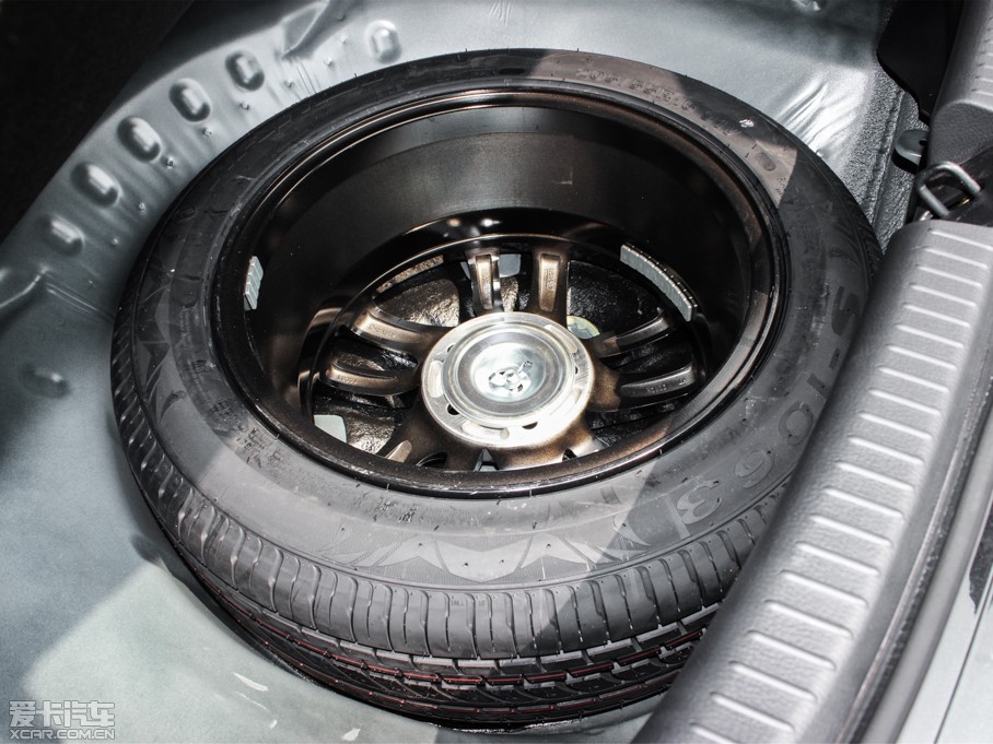 2013vB50 1.6L ք(dng)F