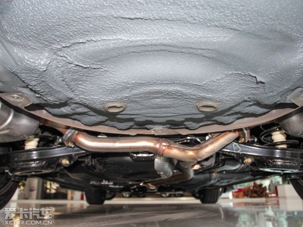 奔騰2013款奔騰B50