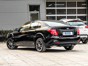 2013款1.6L 自动豪华型 左后45度