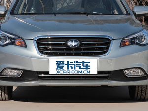 2013款1.8L 自动舒适型 中网