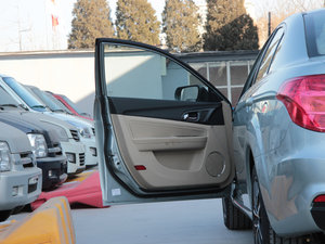 2013款1.8L 自动舒适型 驾驶位车门