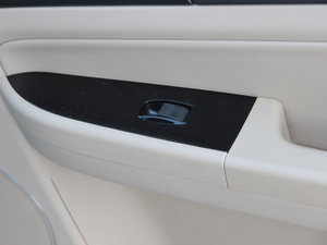 20131.8L Ԅ(dng)m п؅^(q)