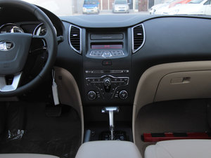 2013款1.8L 自动舒适型 中控台