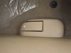 2013款1.6L 手动豪华型 空间座椅