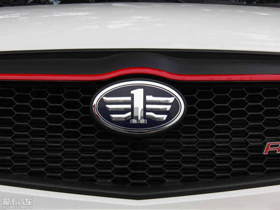 2015vX80 1.8T Ԅ\