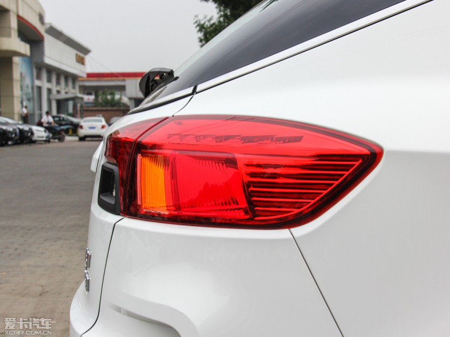 2015vX80 1.8T Ԅ\