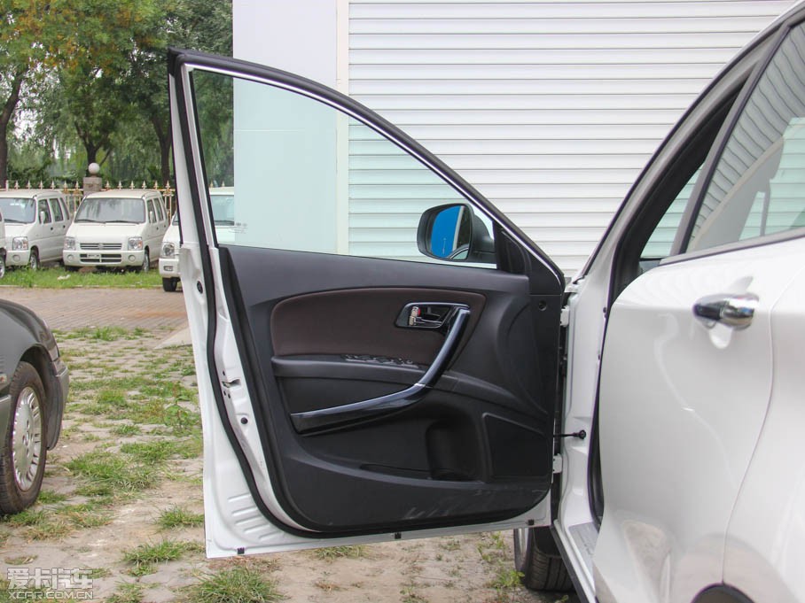 2015vX80 1.8T Ԅ\