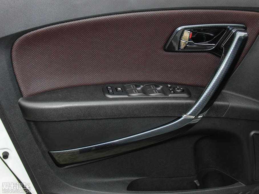 2015vX80 1.8T Ԅ\