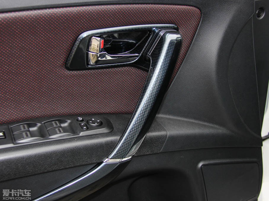 2015vX80 1.8T Ԅ\