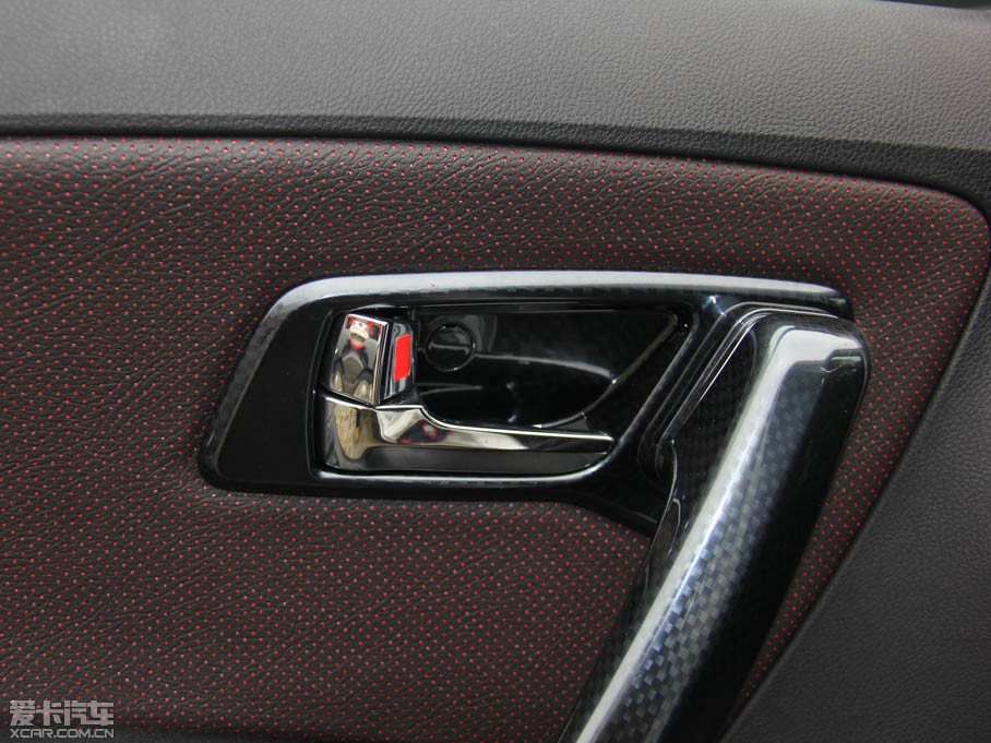 2015vX80 1.8T Ԅ\