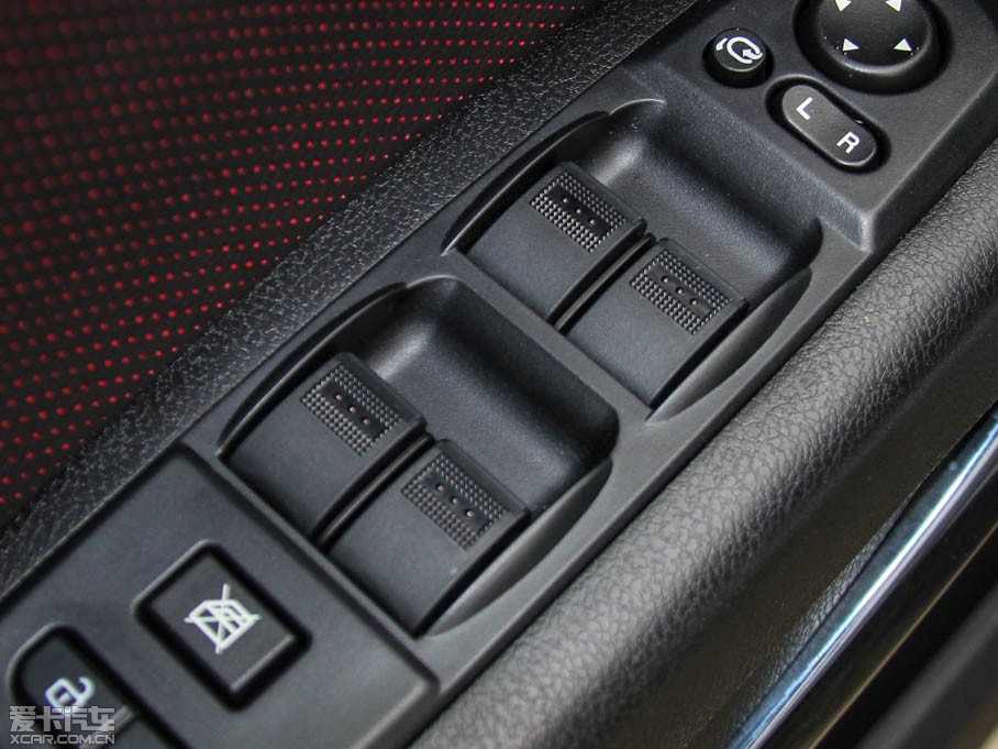 2015vX80 1.8T Ԅ\