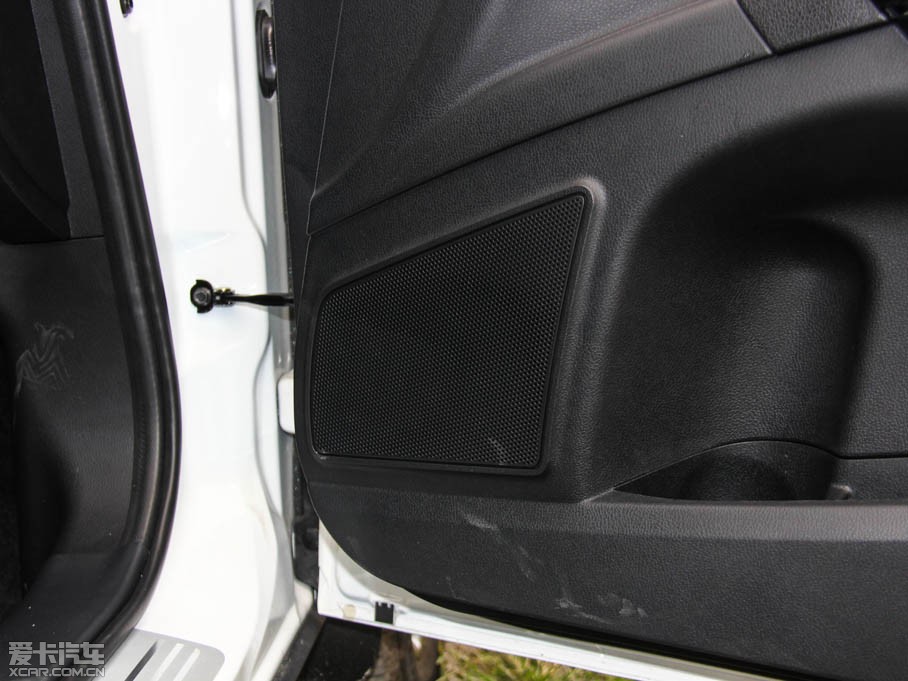 2015vX80 1.8T Ԅ\